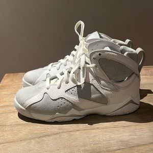 USED retro Jordan 7s